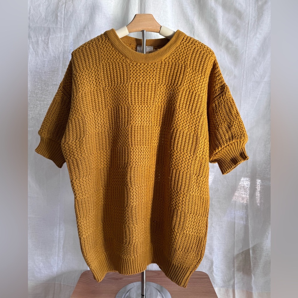 BHS Vintage Mustard Yellow Half-sleeve Knit Sweater. Crew neck. Medium.